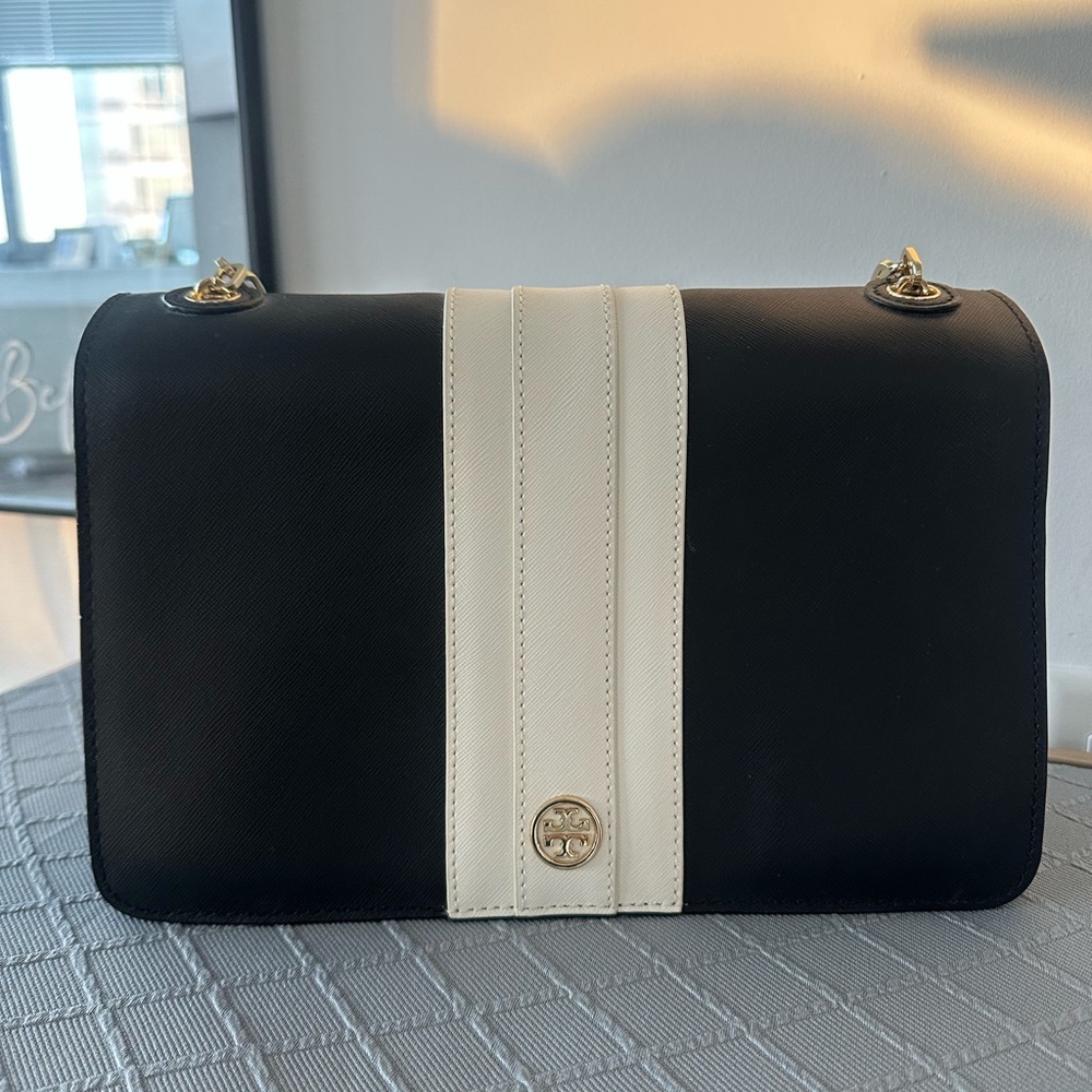 Tory Burch Black and Cream Shoulder Bag